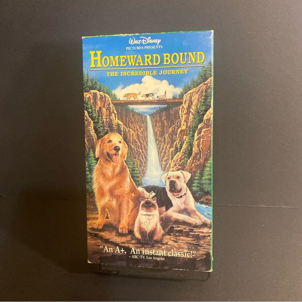 Homeward Bound: The Incredible Journey (VHS,‎ 1993)  Walt Disney